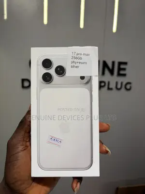 New Apple iPhone 17 Pro Max 256 GB Silver