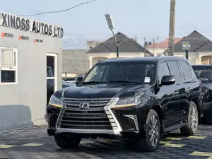 Lexus LX 2017 Black