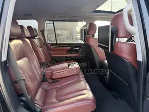 Lexus LX 2017 Black