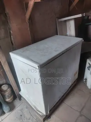 Fairly Used LG Chest Freezer 209L