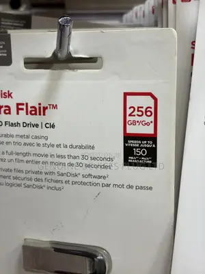 SanDisk Ultra Flair USB 3.0 Flash Drive - 256GB