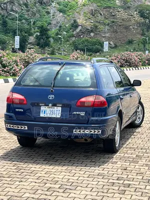 Toyota Avensis 2.0 D Verso 2002 Blue