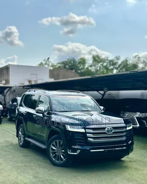Toyota Land Cruiser 2025 Black