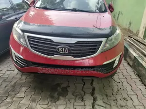Kia Sportage 2012 Red