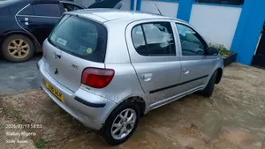 Toyota Yaris 2005 Silver