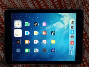 Apple iPad 9.7 32 GB Silver