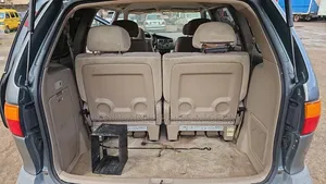 Toyota Sienna 2000 Blue