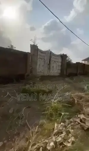 958sqm Corner Piece Land With C of O at Johnson Awe, Oluyole, Ibadan