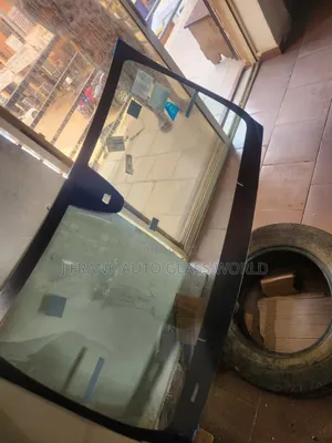 Mercedes-Benz Cla 2015 Windscreen Glass