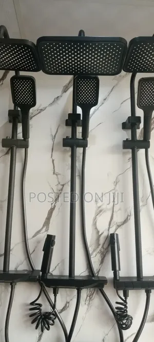 Black Piano Standing Shower Mixer