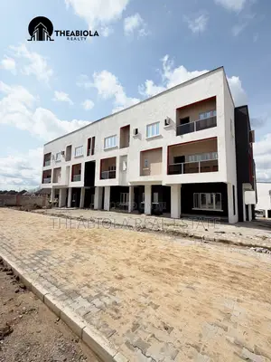 3bdrm Townhouse/Terrace in Kukwaba, Abuja, Kaura for sale