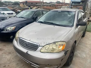 Toyota Corolla 2004 Brown