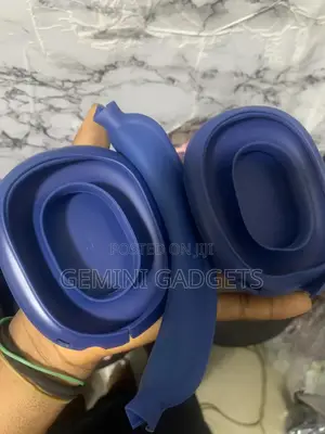 Airpodmax Silicon Pouch Blue Color