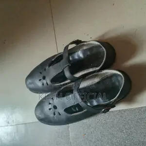 Cortina Shoe for School Children