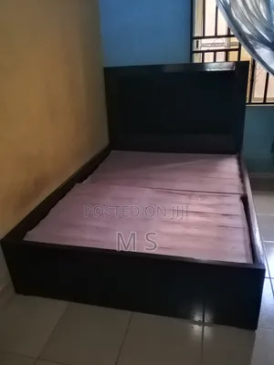 Bed Frame Big Size