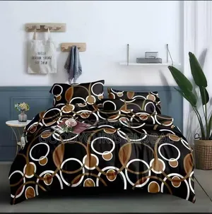 Luxury Cotton Bedsheet Set – Duvet + Bedsheet + 4 Pillowcases