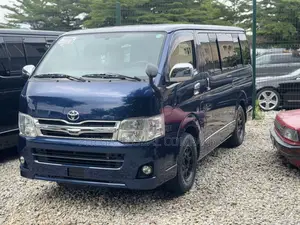 Toyota HiAce 2012 Blue