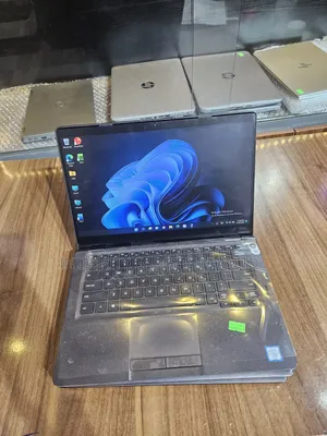 Laptop Dell Latitude 5300 2-in-1 8GB Intel Core i7 SSD 256GB