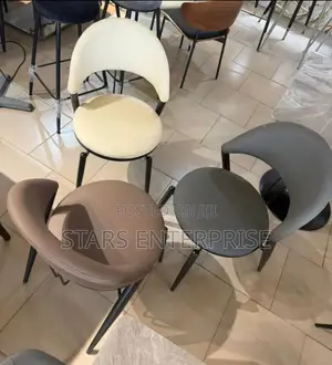 Dining Chair / Classic Dining Chair