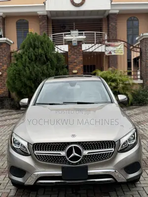 Mercedes-Benz GLC-Class 2019 Gold