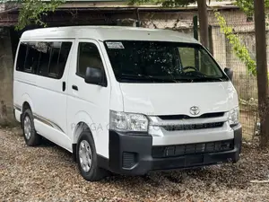 Toyota HiAce 2010 White