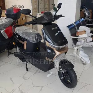 New Revoo A11 2025 Black