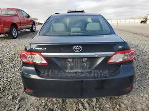 Toyota Corolla 2012 Black