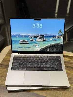Laptop Apple MacBook Pro 2021 M1 16GB Apple M1 Pro SSD 512GB