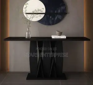 Console Table / Makeup Table