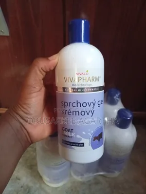 Goat Milk Extract Creamy Shower Gel
