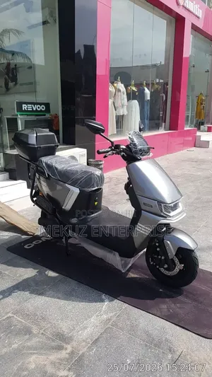 New Revoo A12 2025 Gray