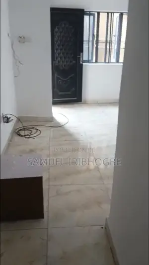2bdrm Apartment in Makoko for rent