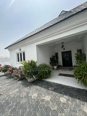 3bdrm Bungalow in Lagoon Estate Ogudu, Shimawa for sale