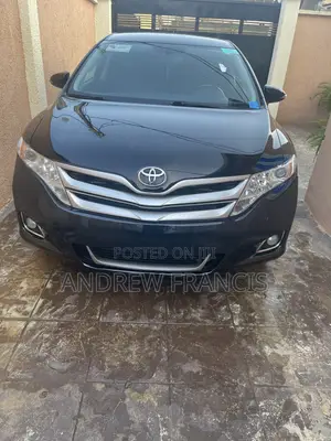 Toyota Venza XLE 4dr Wagon AWD (3.5L 6cyl 6A) 2014 Black