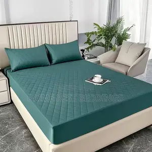 Waterproof Mattress Protector (6x6)