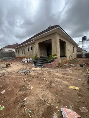 4bdrm Bungalow in Cees Estate, Galadimawa for sale