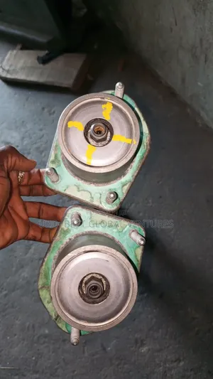 Set of Sensor Back Shocks Range Rover Vogue 2015/2018