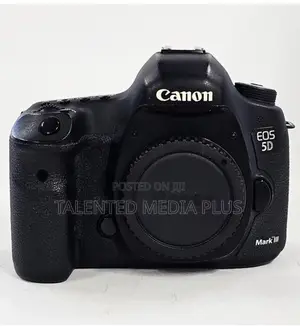 Canon Eos 5d Mark Iii 22.3mp Digital SLR DSLR Camera