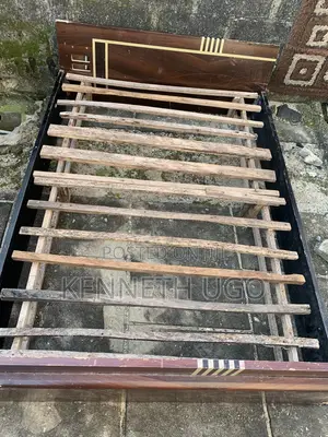 Very Neat Few Months Used 6 by 4.5 Feet Bedframe Up 4 Grab.