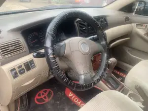Toyota Corolla 2005 Red