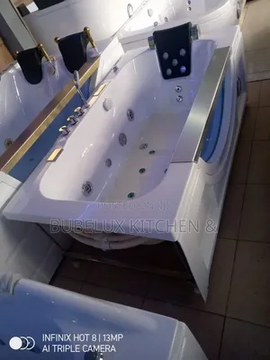 Brand New 2-Seater Luxury Jacuzzi Bathtub With Massage Jets LED Lights