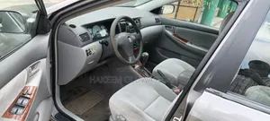Toyota Corolla 2004 Gray