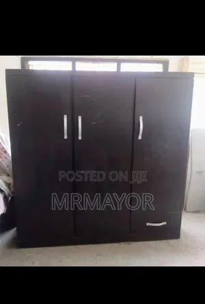 6 X 6 Feet Wardrobe.