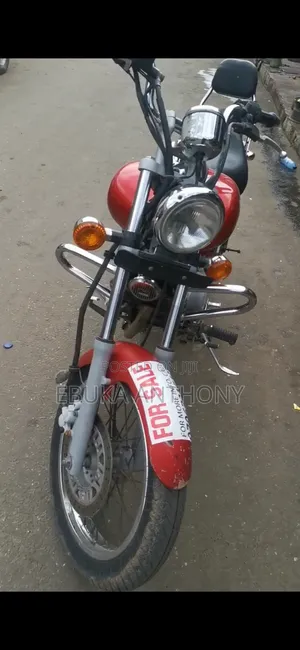 Bajaj Pulsar 220 F 2002 Red
