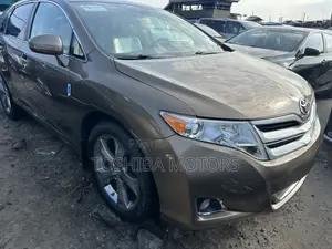 Toyota Venza 2011 Gray