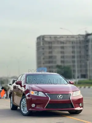 Lexus ES 350 FWD 2015