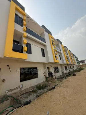 4bdrm Townhouse/Terrace in Ogudu GRA for sale