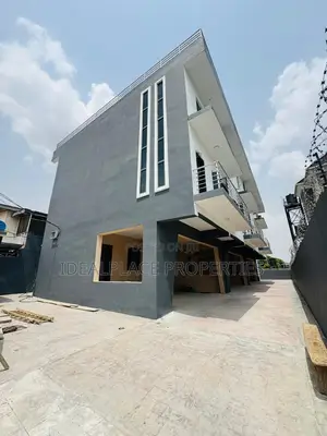 4bdrm Duplex in Anthony Village for sale