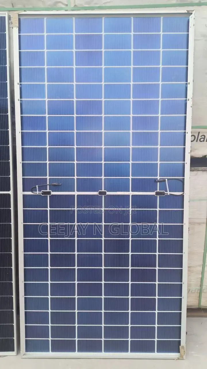 Solar 650w 144 Cells Panel