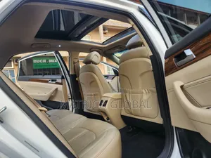Hyundai Sonata Limited Sedan FWD (2.4L 4cyl 6A) 2016 White